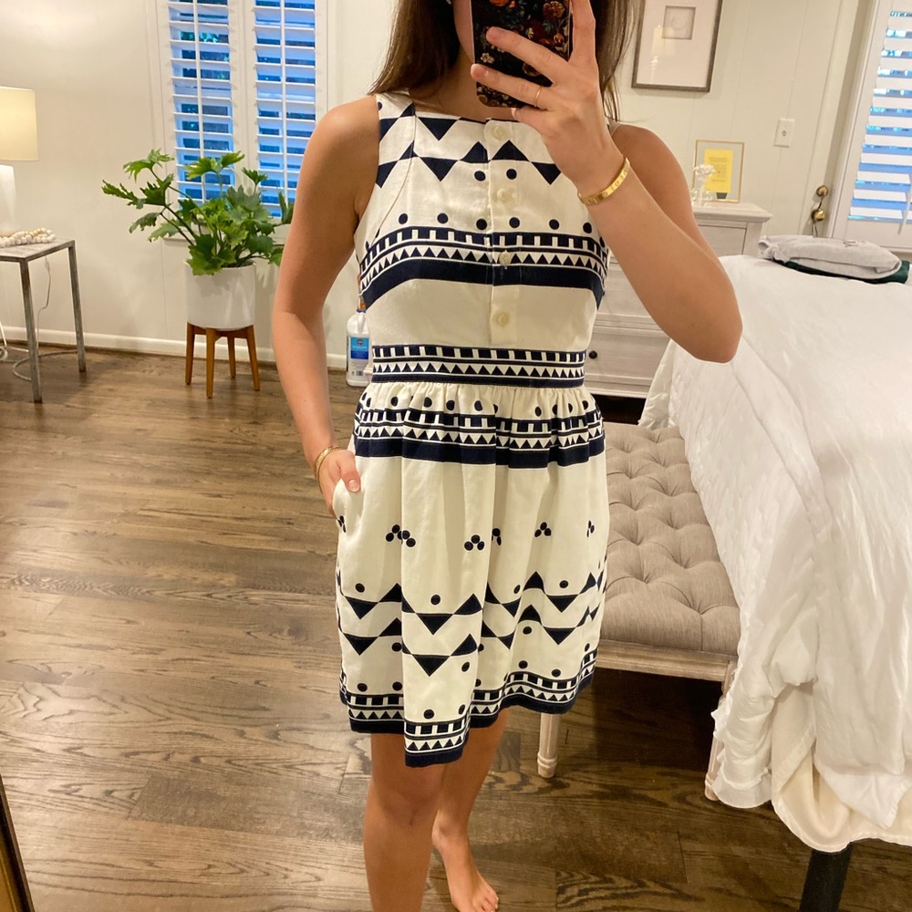 J. CREW SIZE 0 BLUE & WHITE SAILOR DRESS WITH POCKETS